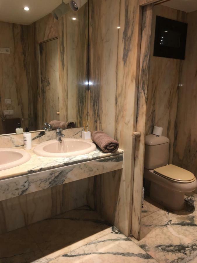 Apartamento Centrico Parking - Wifi Apartment Valencia Luaran gambar