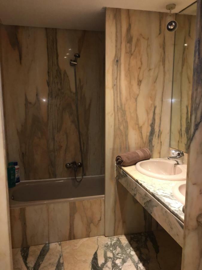 Apartamento Centrico Parking - Wifi Apartment Valencia Luaran gambar